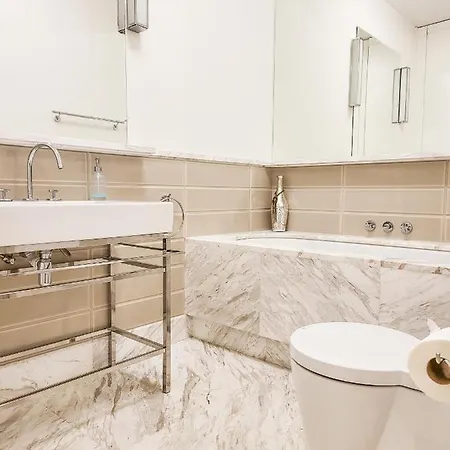Quiet Luxury Powisle - Centrum Kopernik Appartamento Varsavia